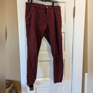 Burgundy pants /  jeggings